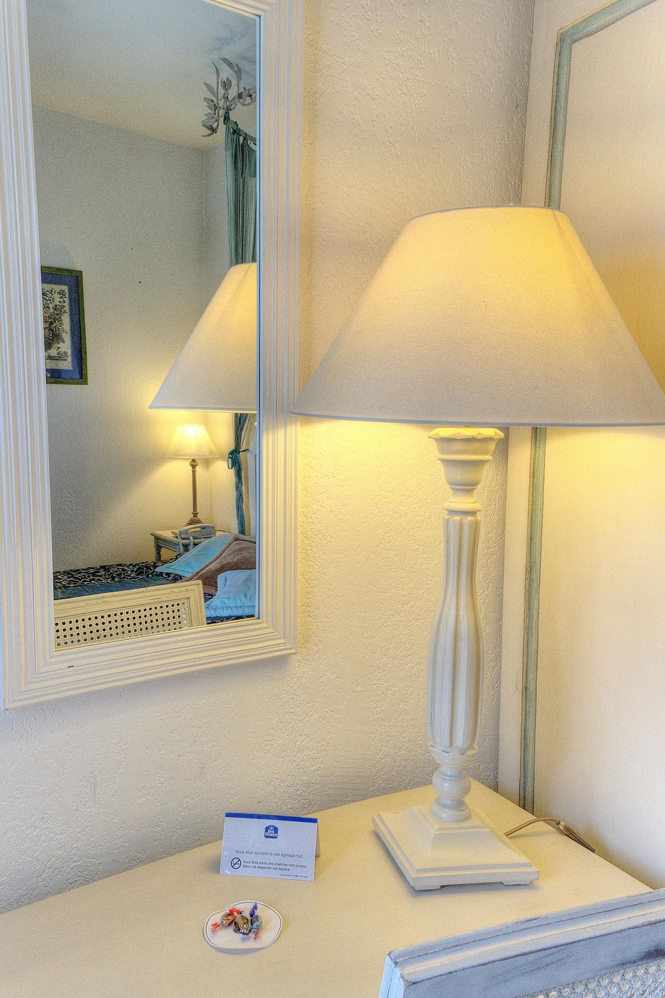 Best Western L'Orangerie Nîmes Zewnętrze zdjęcie